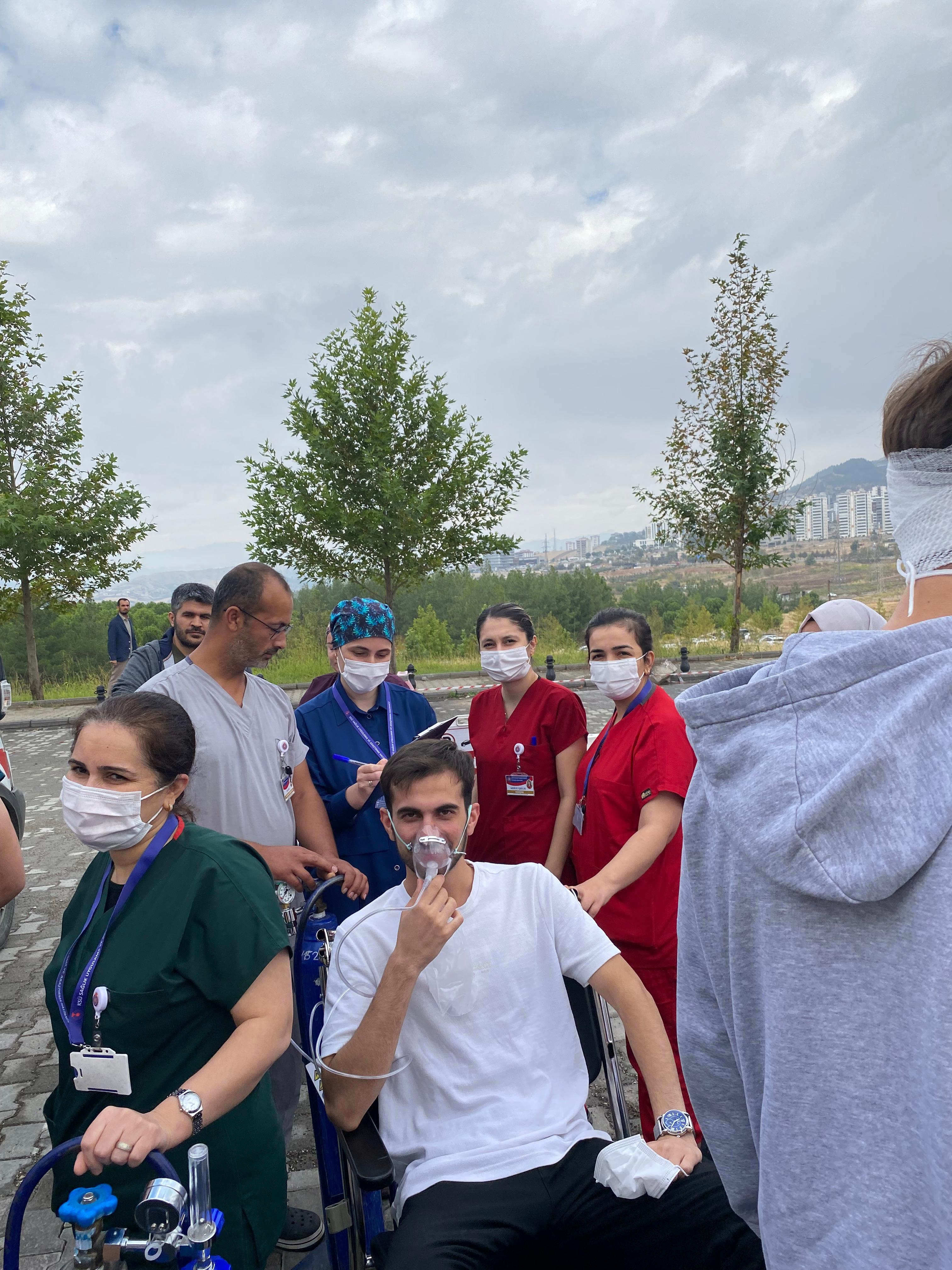 KSÜ Sağlık Uygulama ve Araştırma Hastanesinde Gerçeğini Aratmayan Yangın Tatbikatı